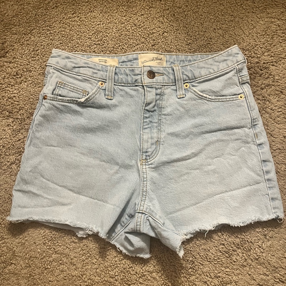 Universal threads vintage midsize 4/27